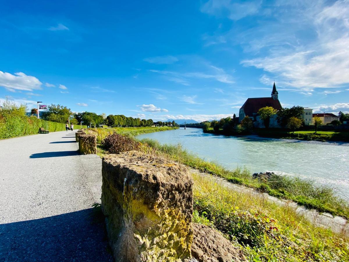 Ferienwohnung An Der Romantischen Salzachschleife Naehe Salzburg Laufen Bagian luar foto